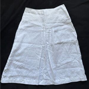 Elegant White Women's Skirt